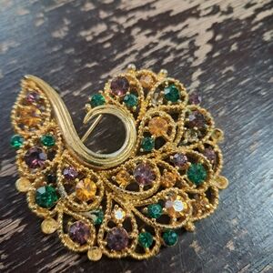 Elegant Gold and Multicolor Brooch